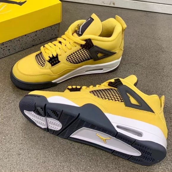 Jordan Air Jordan 4 Yellow and white